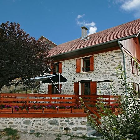 Le Carnival Bed & Breakfast Laval  Eksteriør bilde