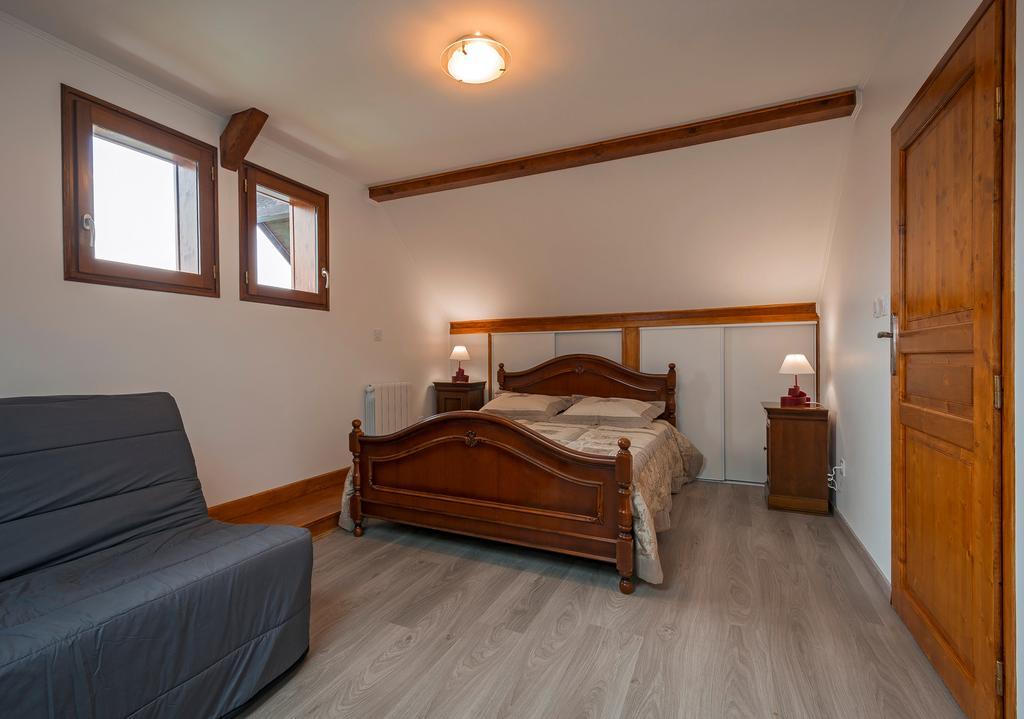 Le Carnival Bed & Breakfast Laval  Eksteriør bilde